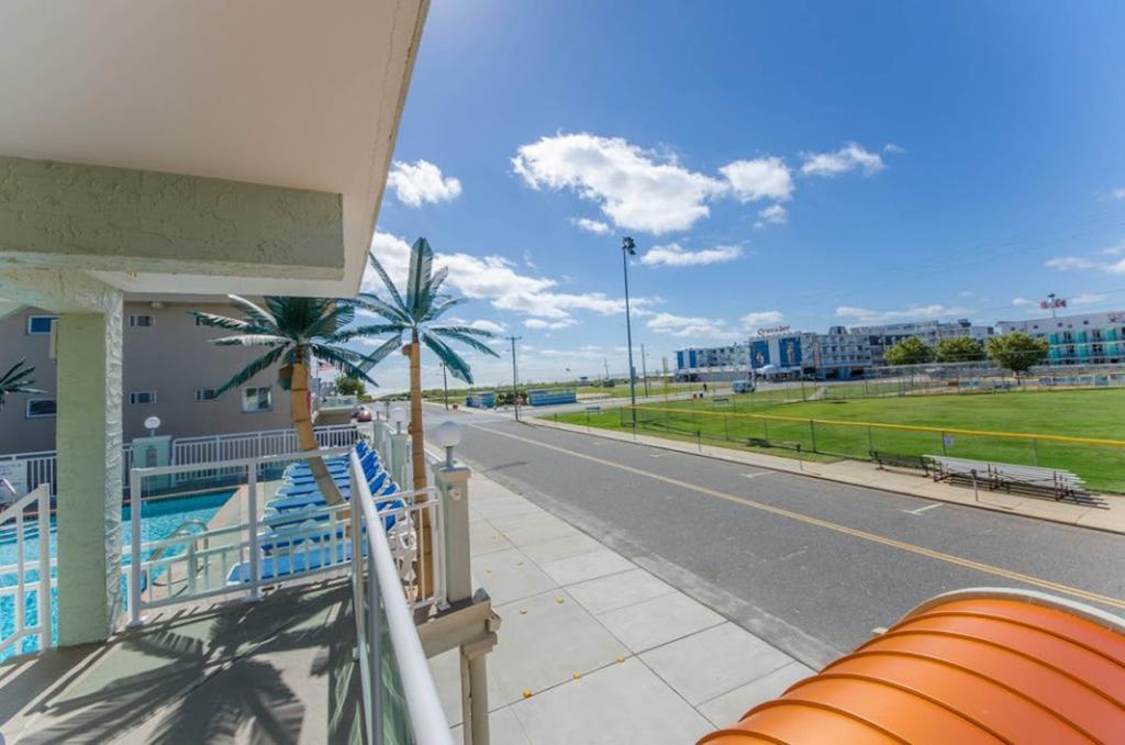 Crystal Beach Motor Inn Wildwood Crest Bagian luar foto